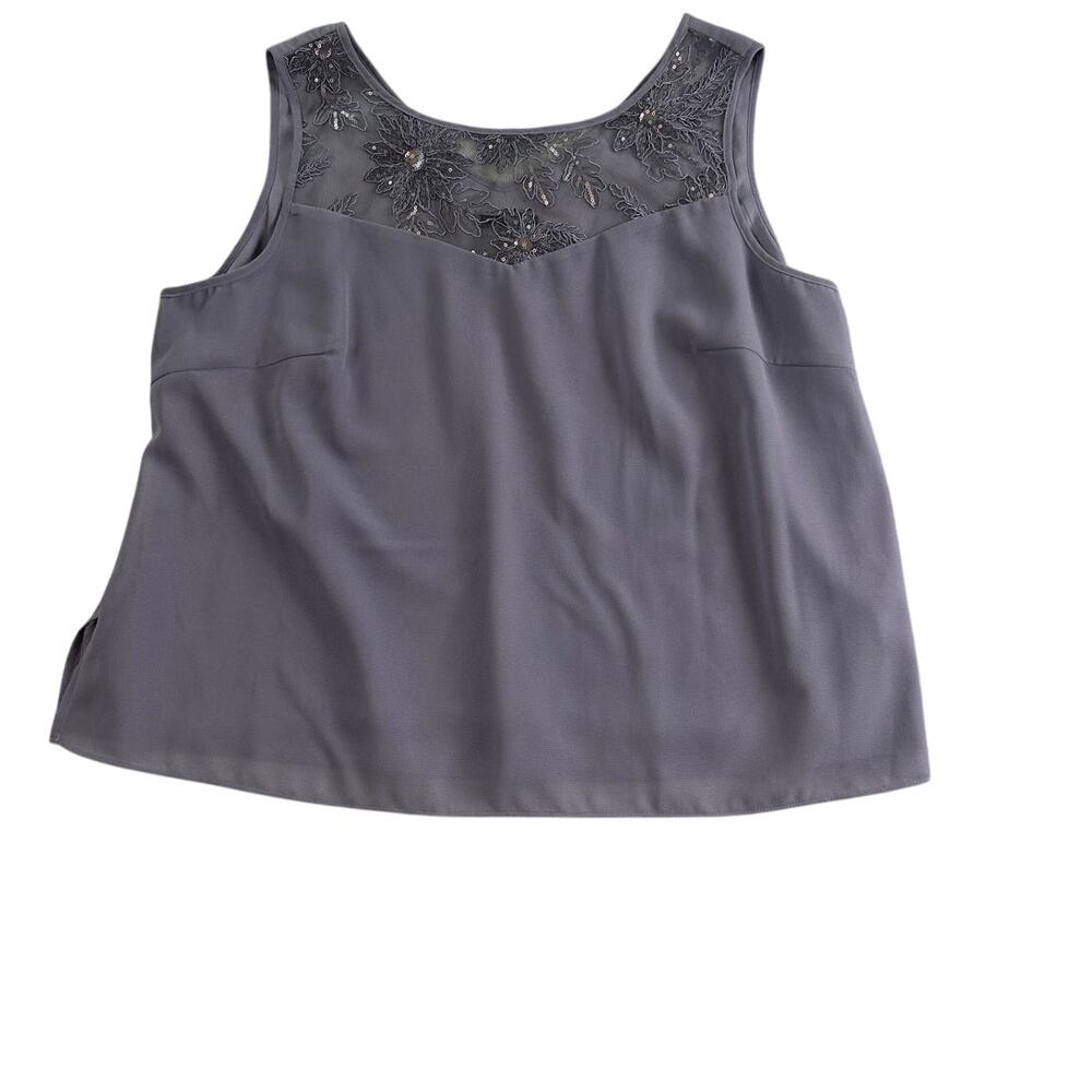 Le Bos Embroidered Sleeveless Blouse – Size 20W – Elegant Plus Top